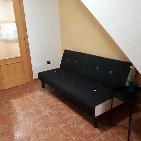 Casa Pueblo No Compartida Holiday home Alzira