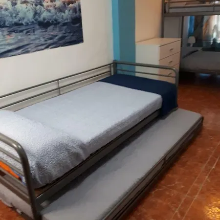 Casa Pueblo No Compartida * Alzira