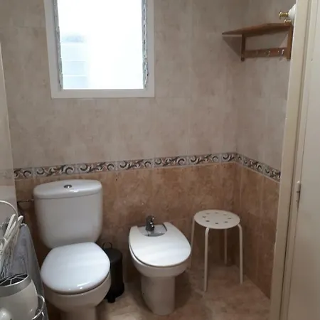 Casa Pueblo No Compartida * Alzira