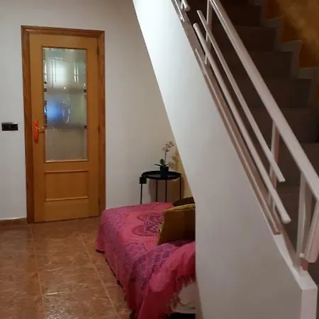 Casa Pueblo No Compartida Holiday home Alzira